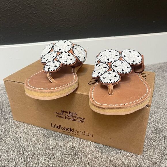 LAIDBACK LONDON Pemba Sandals - Picture 9 of 11